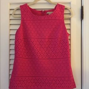 Pink sleeveless lace top